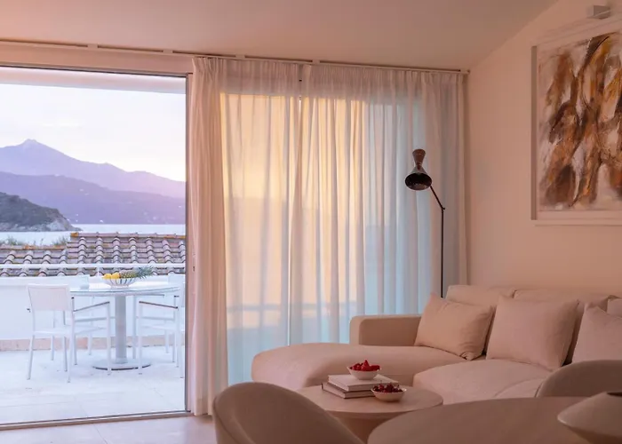 Rezort Baia Bianca Portoferraio