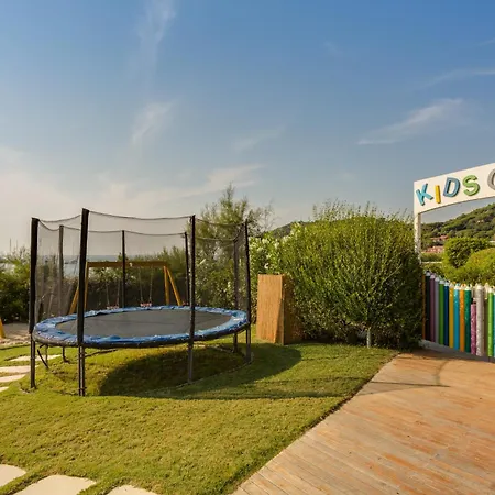 Baia Bianca Θέρετρο