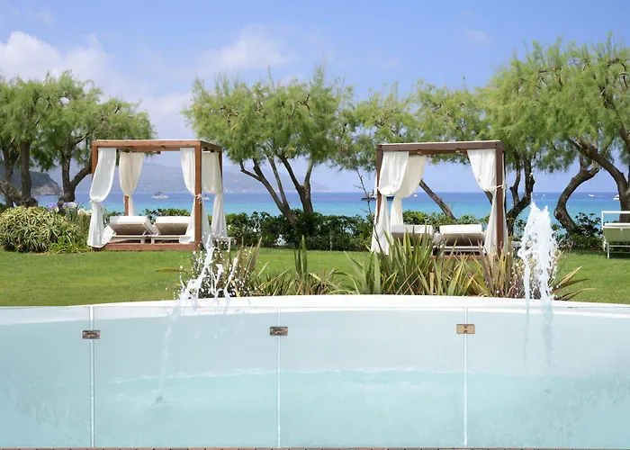 אתר נופש Baia Bianca 3*