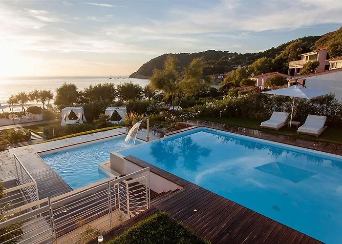 Feriested Baia Bianca 3*