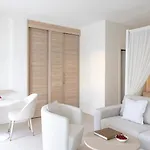 Baia Bianca Θέρετρο